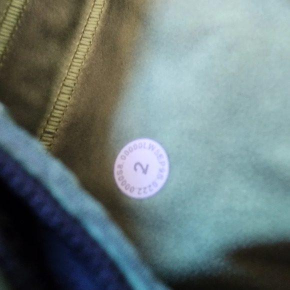 Lululemon Base Pace High-Rise 25"inseam size 2 - Picture 8 of 8